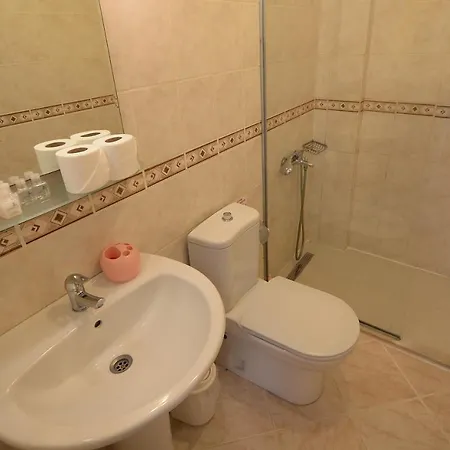 Hotell Kerman Çeşme