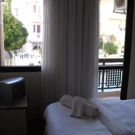 ケルマーン 4* Çeşme