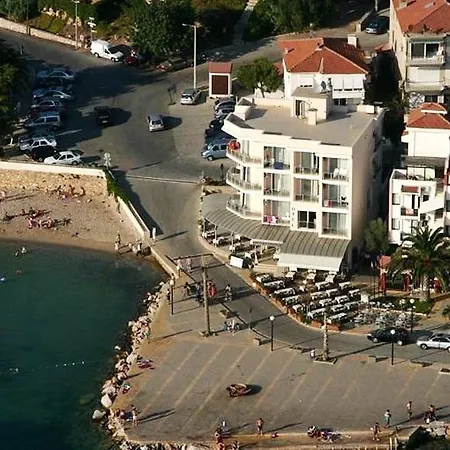 ケルマーン ホテル Çeşme