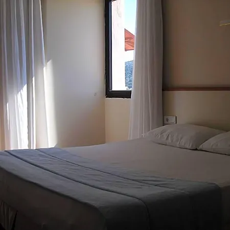 Hotel Kerman 3*