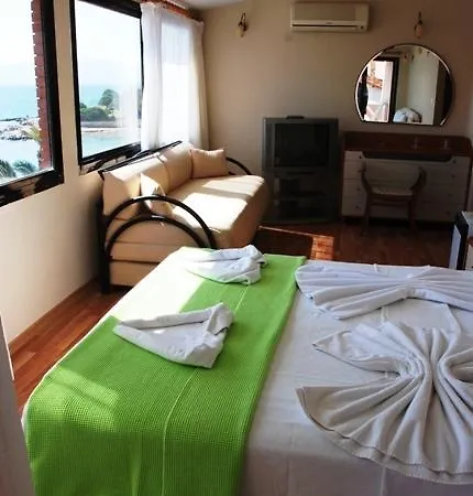 ケルマーン 4* Çeşme
